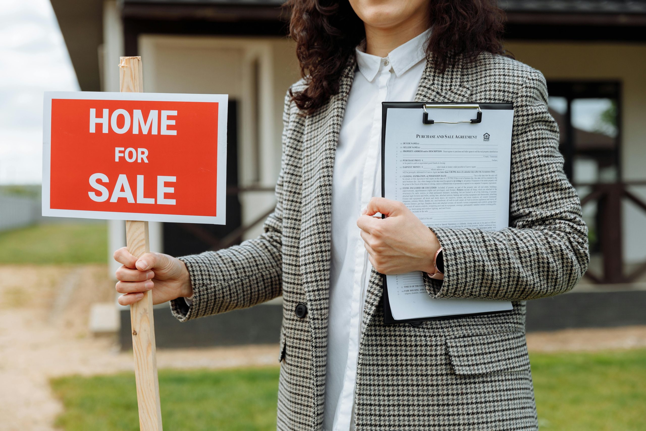 Why should I hire a realtor